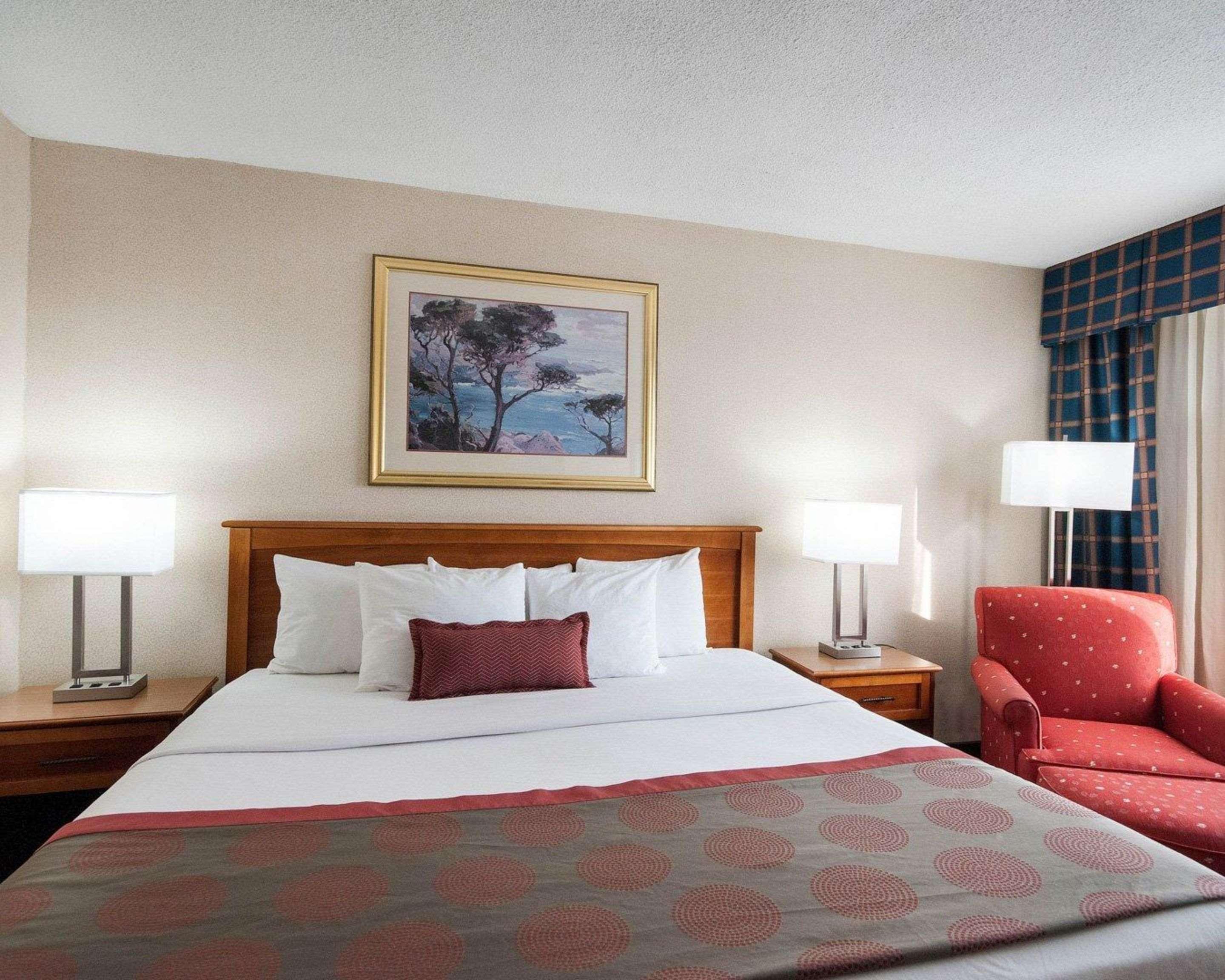 Rodeway Inn Indianapolis I-70 Exterior photo
