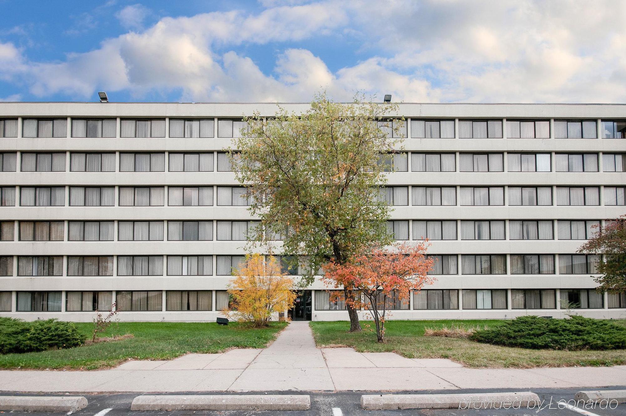 Rodeway Inn Indianapolis I-70 Exterior photo